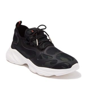 New- French Connection sneakers